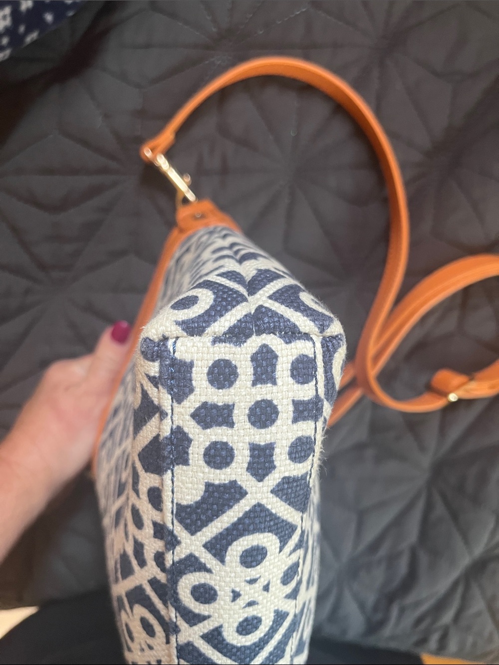 Spartina 449 Navy & Tan Patterned Crossbody - Picture 10 of 11